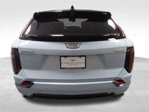 New 2026 Cadillac Optiq V image 4