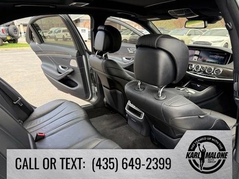 Used 2017 Mercedes-Benz S 550 Sedan w/ Premium Package image 34