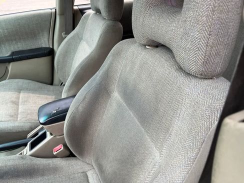 Used 2001 Subaru Forester L AWD/4WD image 21