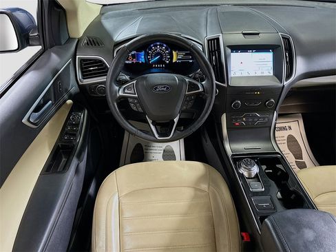 Used 2019 Ford Edge SEL w/ Equipment Group 201A image 24