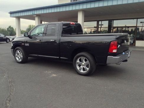 Used 2016 RAM 1500 Big Horn AWD/4WD image 3