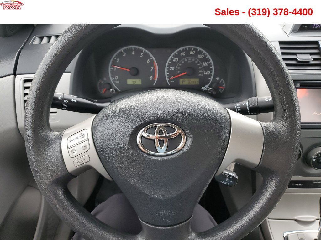 Used 2013 Toyota Corolla LE FWD image 14