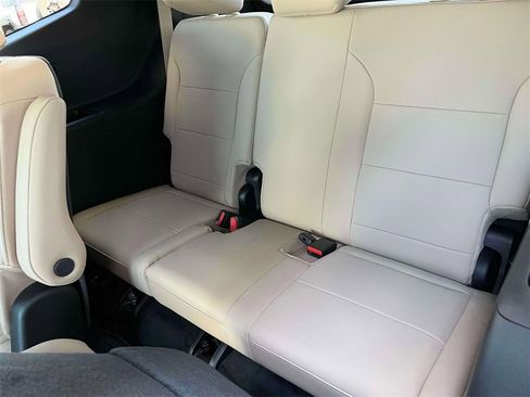 New 2026 Buick Enclave Preferred w/ Power Package image 17