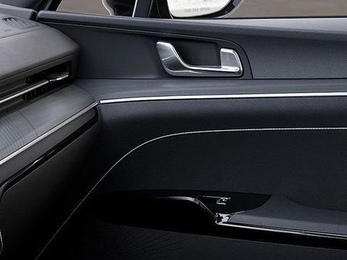 New 2025 Kia K5 GT-Line image 43