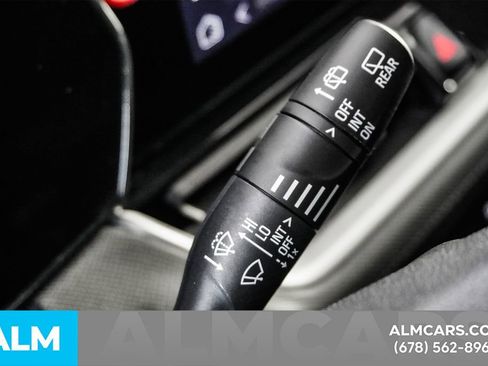 Used 2025 Chevrolet TrailBlazer LT image 55