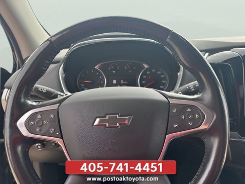 Used 2021 Chevrolet Traverse RS FWD image 32