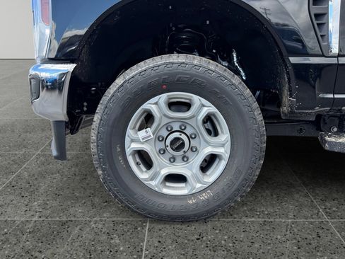 New 2026 Ford F250 XLT AWD/4WD image 10