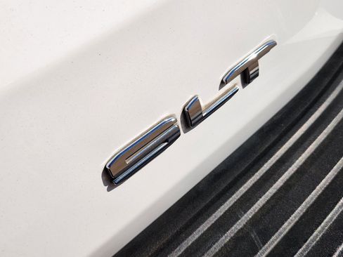 Certified 2023 GMC Yukon SLT image 13