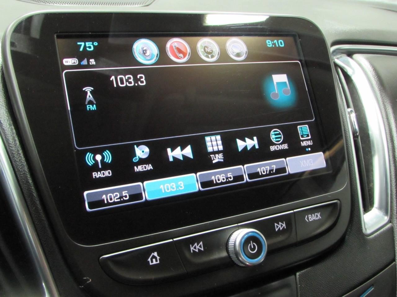 Used 2018 Chevrolet Malibu LT w/ Leather Package FWD image 27