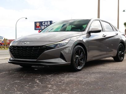 Used 2023 Hyundai Elantra SEL