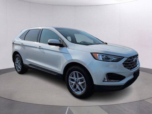 Used 2021 Ford Edge SEL w/ Convenience Package FWD image 9