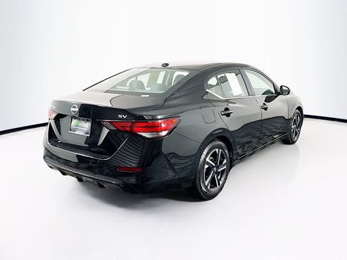 Used 2024 Nissan Sentra SV FWD image 9