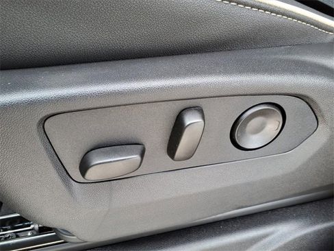 New 2026 GMC Yukon Elevation w/ LPO, Floor Liner Package image 9