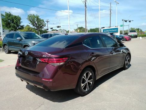 Used 2020 Nissan Sentra SV FWD image 6