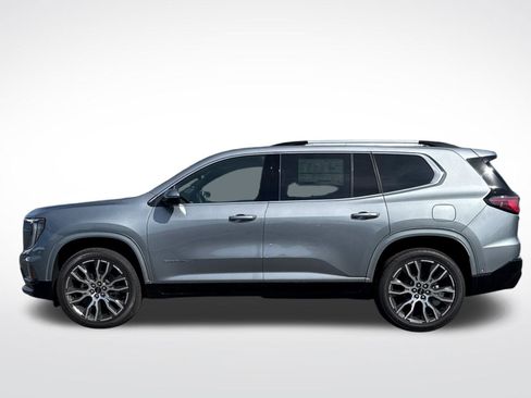 New 2026 GMC Acadia Denali Ultimate w/ LPO, Floor Liner Package AWD/4WD image 4
