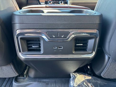 New 2026 GMC Sierra 2500 Denali Ultimate image 36