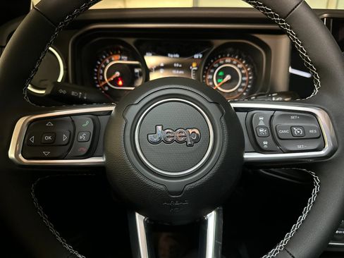 New 2025 Jeep Wrangler Sahara w/ Safety Group image 23