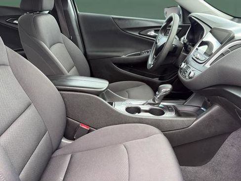Used 2023 Chevrolet Malibu LT FWD image 24