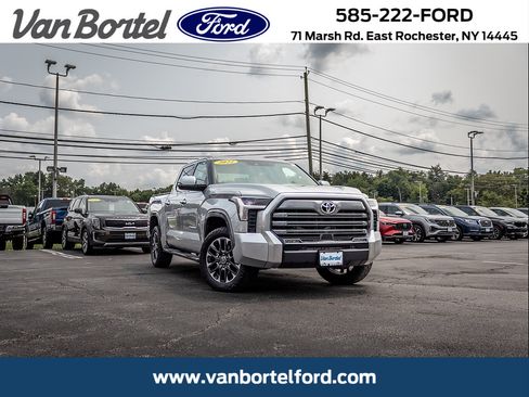Used 2022 Toyota Tundra Limited AWD/4WD image 1
