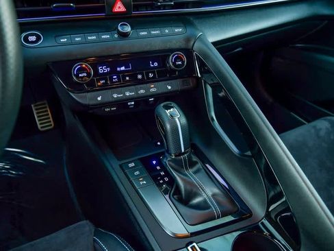 Used 2025 Hyundai Elantra N image 24