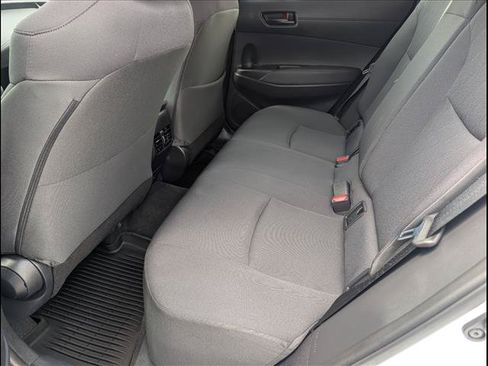 Used 2024 Toyota Corolla Cross LE AWD/4WD image 10