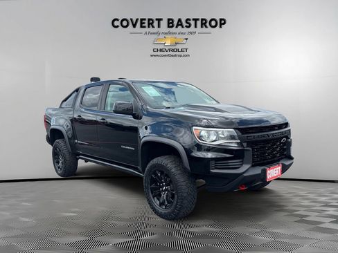 Used 2021 Chevrolet Colorado ZR2 w/ ZR2 Midnight Special Edition AWD/4WD image 7