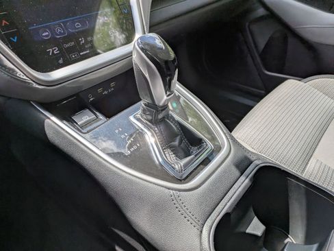 Used 2022 Subaru Outback Premium AWD/4WD image 21