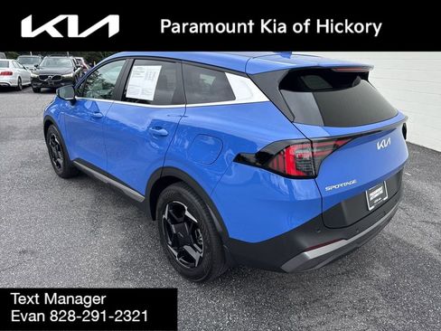 Used 2026 Kia Sportage EX FWD image 5