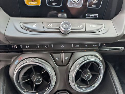 Used 2018 Chevrolet Camaro LS w/ Technology Package RWD image 24