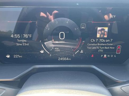 Certified 2025 GMC Acadia Elevation FWD image 25
