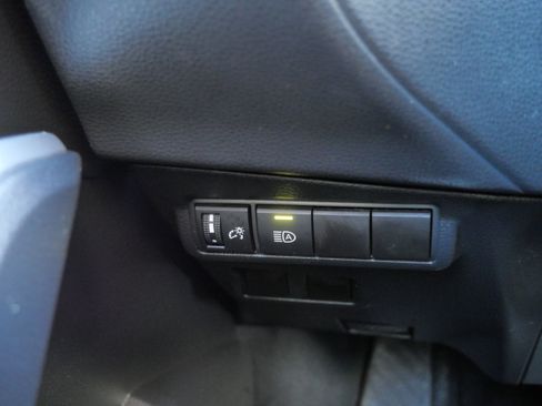 Certified 2023 Toyota Corolla Cross LE image 27