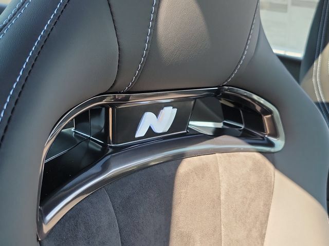 New 2026 Hyundai Elantra N FWD image 23