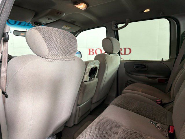 Used 2002 Ford F150 XLT RWD image 27