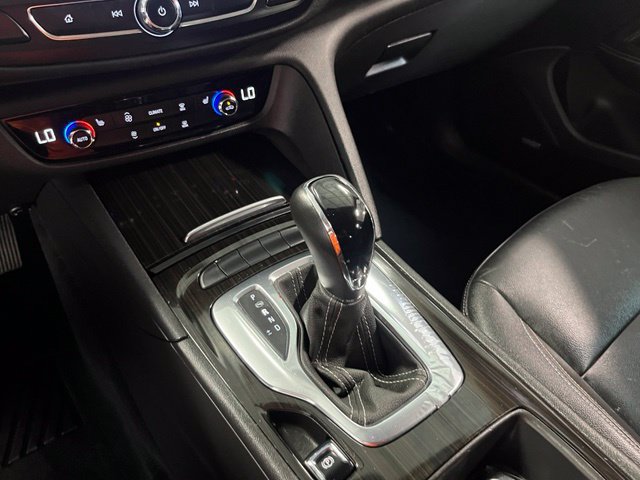 Used 2018 Buick Regal Essence w/ Sights and Sounds Package AWD/4WD image 30