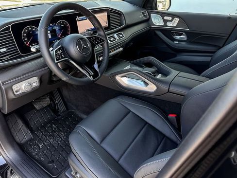 Certified 2025 Mercedes-Benz GLS 450 4MATIC image 14