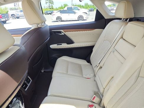 Used 2017 Lexus RX 350 FWD w/ Premium Package image 18