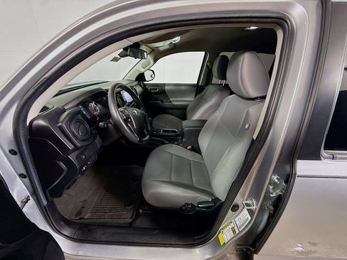Certified 2022 Toyota Tacoma SR w/ SR Convenience Package RWD image 18