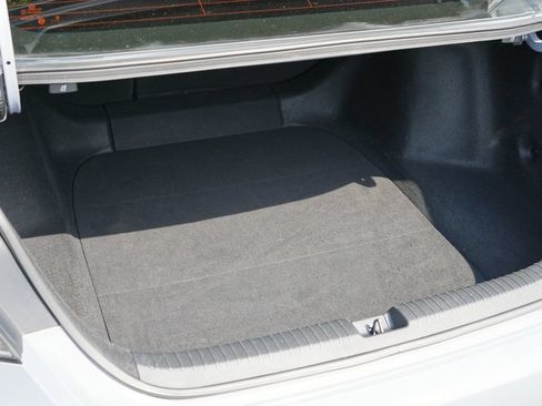 Used 2023 Honda Accord Sport image 9