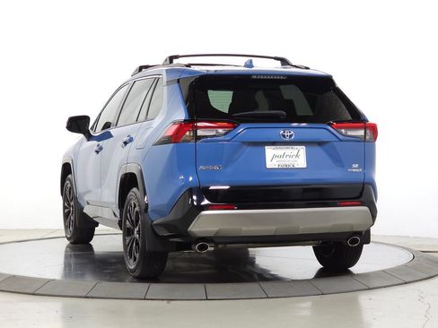 Used 2023 Toyota RAV4 SE w/ Convenience Package AWD/4WD image 7