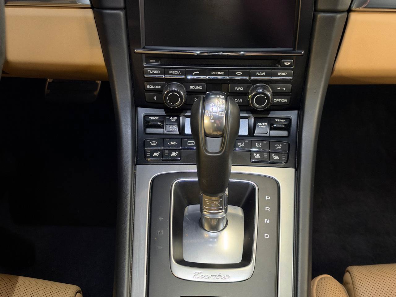 Used 2014 Porsche 911 4 Coupe AWD/4WD image 20