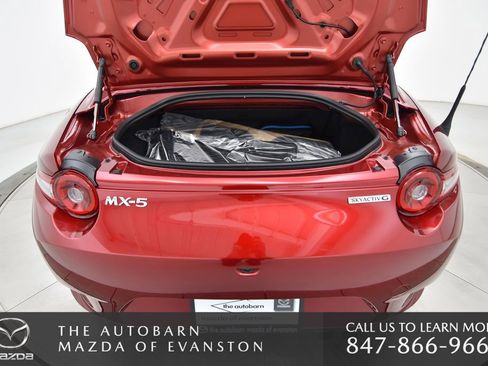 Used 2025 MAZDA MX-5 Miata RF Grand Touring RWD image 33