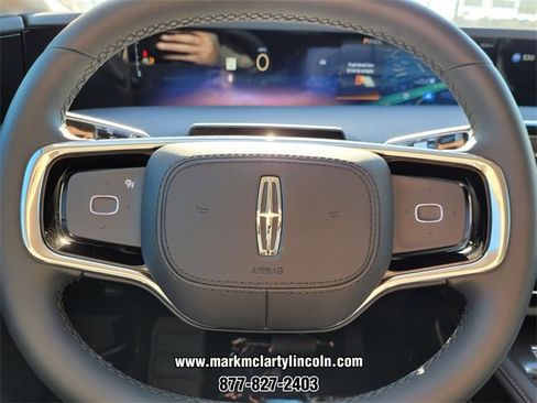 New 2026 Lincoln Nautilus Premier image 16