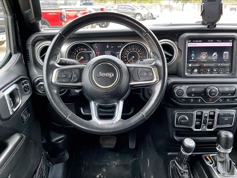 Used 2018 Jeep Wrangler Unlimited Sahara w/ Dual Top Group image 6