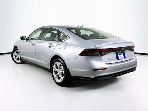 Used 2025 Honda Accord LX image 6