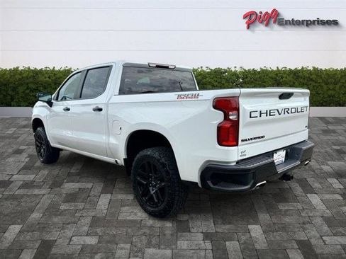 Used 2022 Chevrolet Silverado 1500 LT Trail Boss w/ Bed Protection Package AWD/4WD image 3