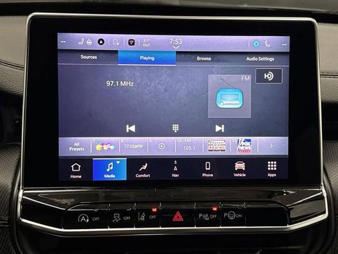 Used 2024 Jeep Compass Trailhawk w/ Trailhawk Elite Group image 19