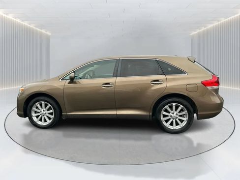 Used 2009 Toyota Venza AWD image 9