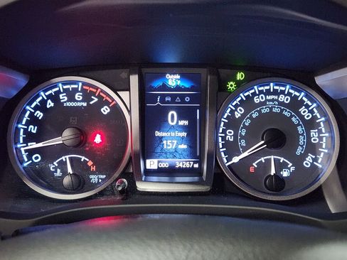 Used 2022 Toyota Tacoma SR5 image 35