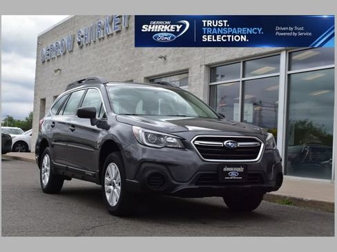 Used 2018 Subaru Outback 2.5i AWD/4WD image 1