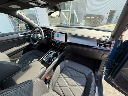 New 2026 Volkswagen Atlas Cross Sport SE AWD/4WD image 24